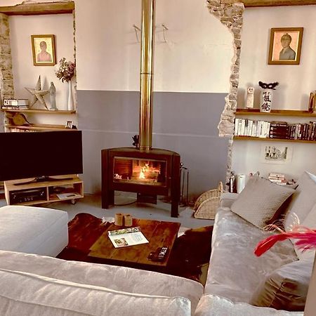 Villa De Vacances L'Ancienne Ecole Troche 外观 照片